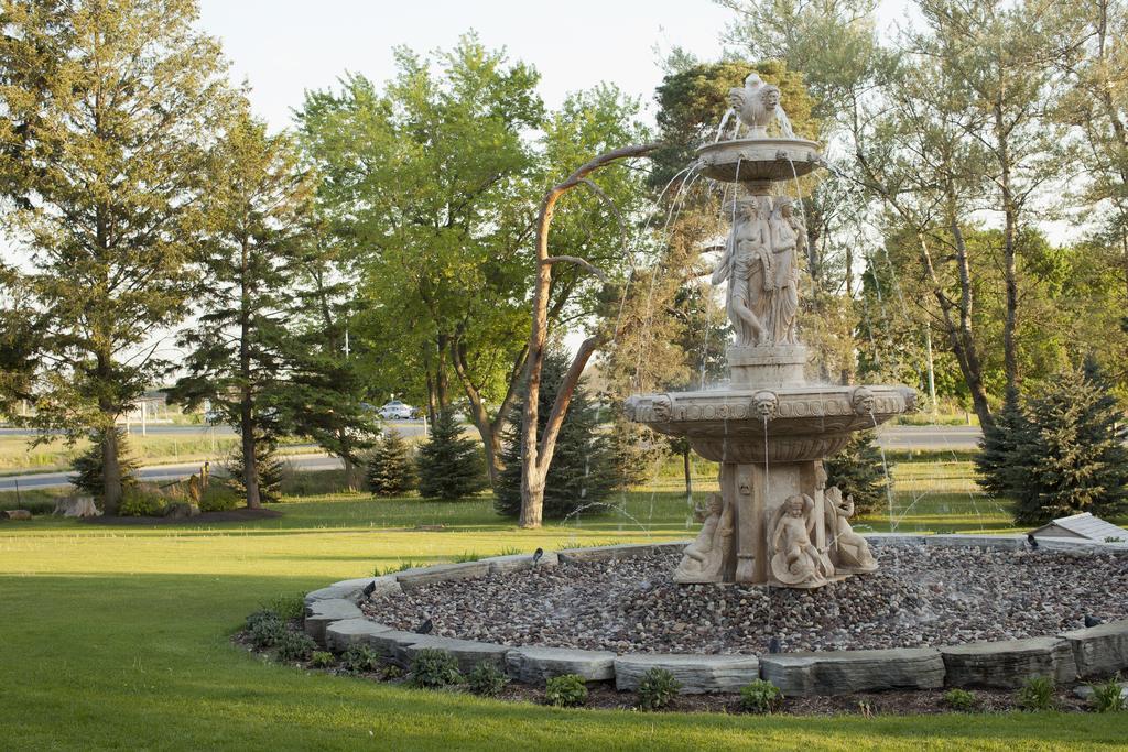 Elm Hurst Inn & Spa Ingersoll Exteriér fotografie